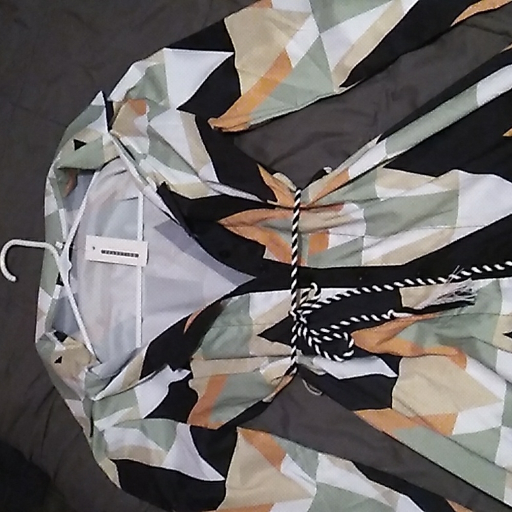 Dress - Picture 2 of 2